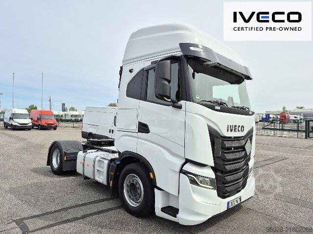 Standard tractor unit IVECO AS440S48T/P ADR, ACC, Spurhalteassistent
