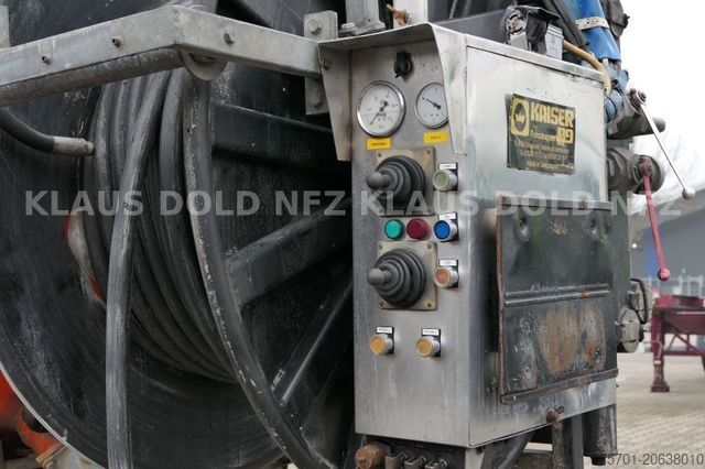 Vacuum tank truck MAN 26.402 Saugwagen Kamera Blattgefedert