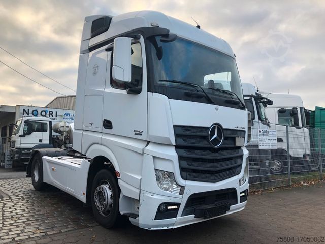 Standard SZM MERCEDES-BENZ Actros 1842 Euro5 Big Space Retarder ACC 2 Tanks