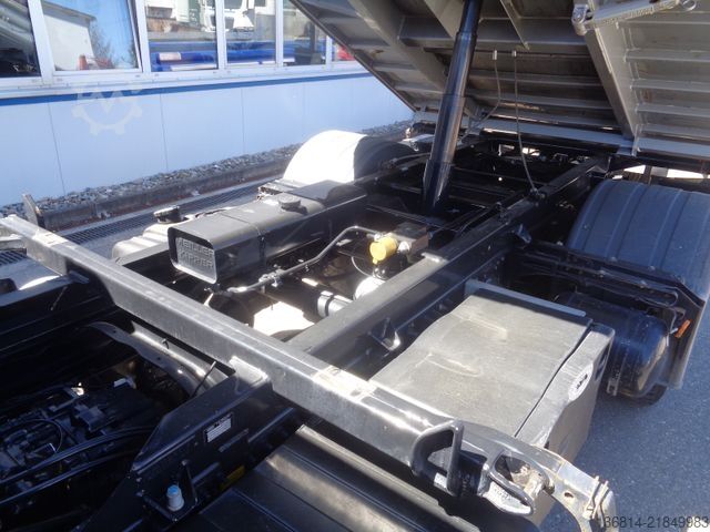 Tipper van MAN TGL 8.220 4x2 BB Meiller AHK + Hydraulik