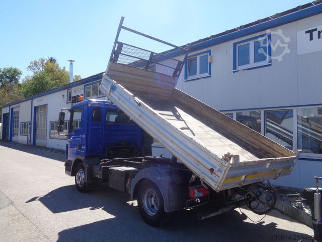 Three-way tipper van MAN TGL 8.220 4x2 BB Meiller AHK + Hydraulik