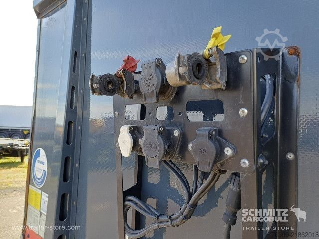 Open semitrailer with tarp Berger Curtainsider Mega