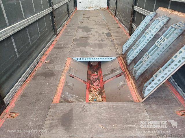 Open semitrailer with tarp Berger Curtainsider Mega