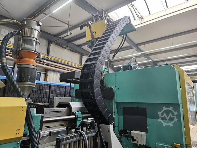 Injection molding machine Arburg Allrounder 630 S 2500-1300