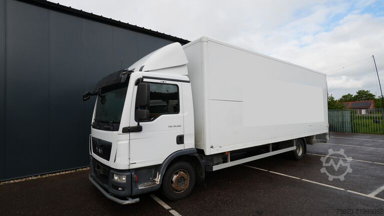 Suitcase MAN TGL 12.190 Closed box truck