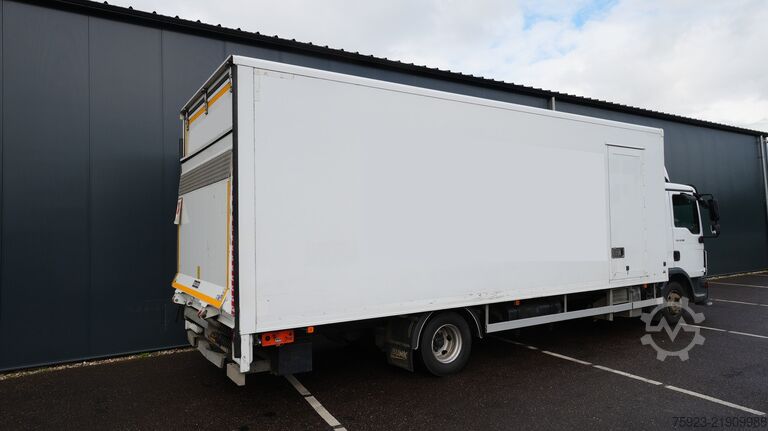 Suitcase MAN TGL 12.190 Closed box truck