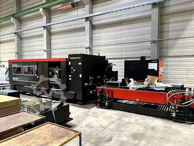Laser cutting machine AMADA LCG3015