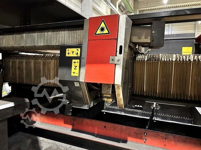 Laser cutting machine AMADA LCG3015