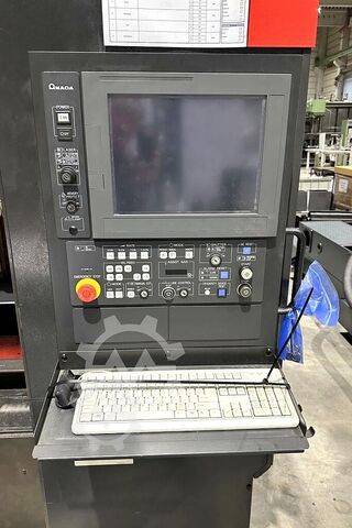 Laser cutting machine AMADA LCG3015