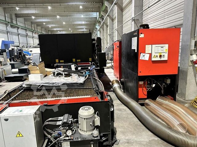 Laser cutting machine AMADA LCG3015