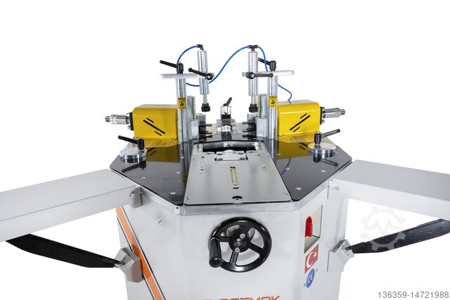 Hydraulische Aluminium-Eckpressenmaschine PLASTMAK PVC ALÜMİNYUM İŞLEME MAKİNALARI SÇ 902 S