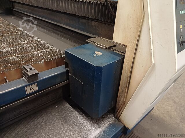 Laser cutting machine TRUMPF TruLaser 5030 (L16) 5000 Watt