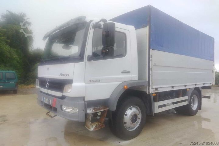Flatbed truck with tarp Mercedes-Benz Atego 1523 4X4