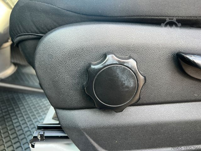 Transporter mit Koffer MERCEDES-BENZ Sprinter 316 AUTOMATIK KLIMA WEBASTO LADEBORD