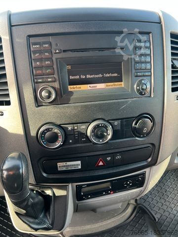 Transporter mit Koffer MERCEDES-BENZ Sprinter 316 AUTOMATIK KLIMA WEBASTO LADEBORD