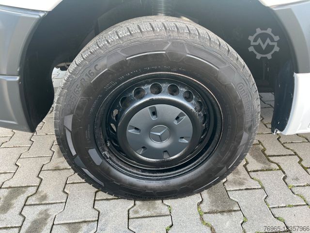 Transporter mit Koffer MERCEDES-BENZ Sprinter 316 AUTOMATIK KLIMA WEBASTO LADEBORD