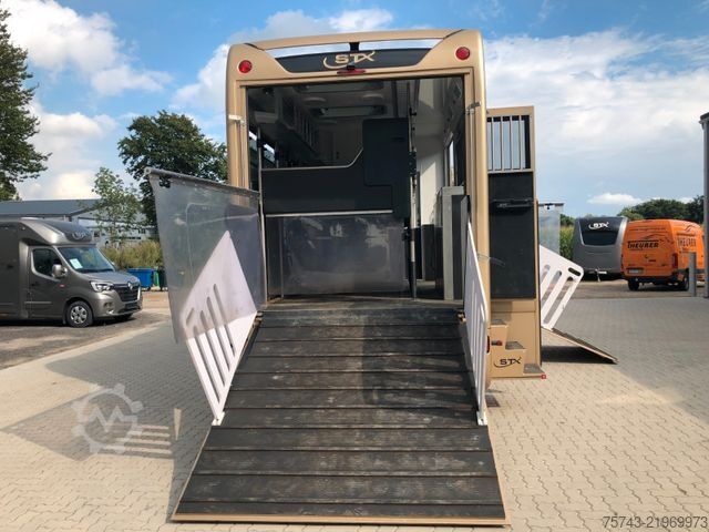 Cattle truck SCANIA P410 STX 6 Pferde Pop-Out, Pop-Up, Küche unten