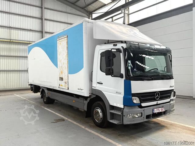 Suitcase Mercedes-Benz Atego 922 DAUTEL LIFT / HAYON / BLATT-BLATT/LAM...