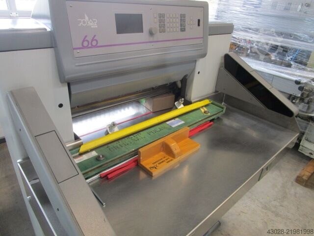 CUTTING MACHINE POLAR 66