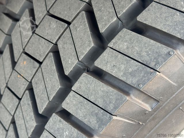 Beverage truck MERCEDES-BENZ ANTOS 2527 / LBW / 2 x AHK / LENKACHSE / 18 PAL