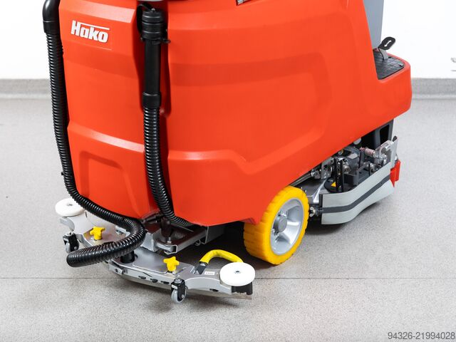 Hako Scrubmaster B75 R NEW BATTERIES Hako Scrubmaster B75 R TB650 - 2015y - 810h