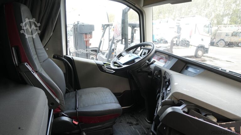  Volvo FH 420 Mega tractor unit