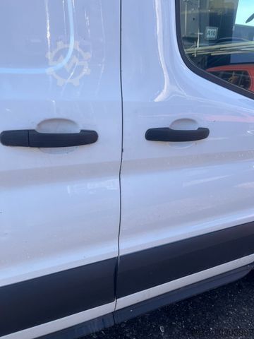 Refrigerator body van FORD Transit Kasten 350 L2 Trend mit vielen Neuteilen