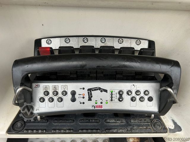 LKW mit Pritsche (offen) MERCEDES-BENZ Actros 2641 L 6x2 Pritsche Heckkran Funk