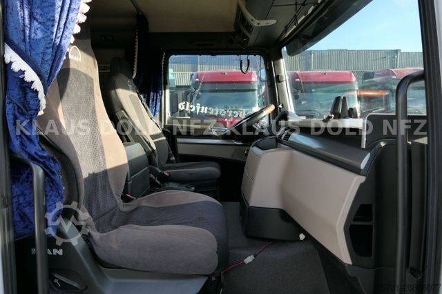 Transporter Fahrgestell MAN TGL 8.180 Fahrgestell Kühlbox Navi Euro 6
