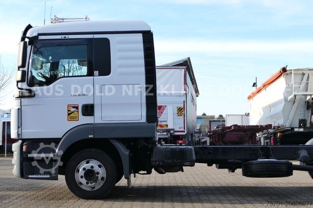 Transporter Fahrgestell MAN TGL 8.180 Fahrgestell Kühlbox Navi Euro 6
