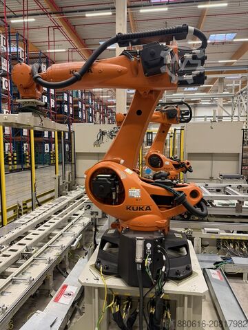 FLR – KR C4 Industrieroboter KUKA KR 210 R2700 extra
