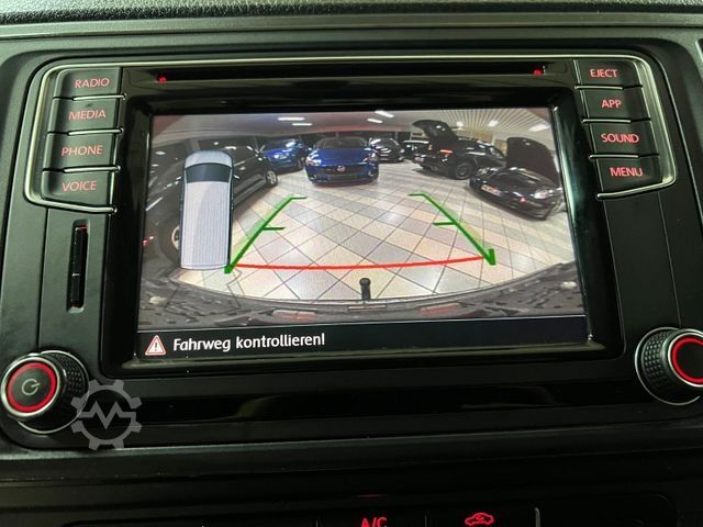 Kastenwagen VOLKSWAGEN T6 Transporter*lang*1.Hand*DSG*Motor 124tkm*LED*