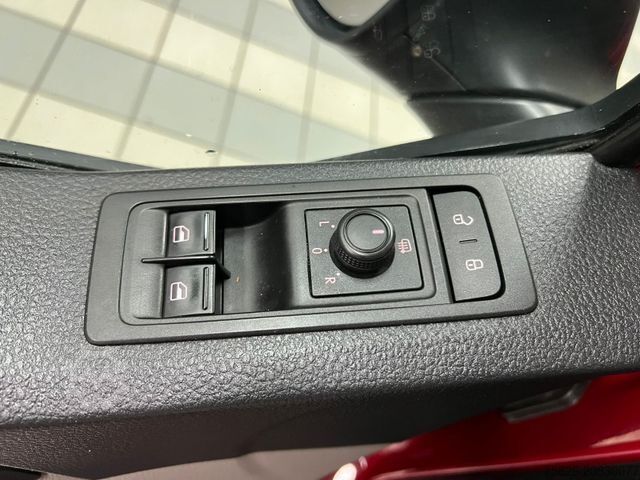 Kastenwagen VOLKSWAGEN T6 Transporter*lang*1.Hand*DSG*Motor 124tkm*LED*