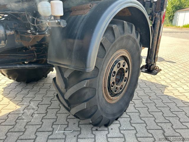 LKW mit Pritsche (offen) UNIMOG U 1650 / Atlas 130.1 / Greifer / Winde