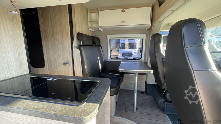 Wohnwagen/Wohnmobil Fiat Weinsberg Carabus 600 K | 4 Posti Letto | Completamente Attrezzato