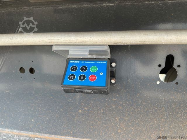 Tipper semitrailer REISCH RHKS-3-SG13 Kippmulde 50m3 Schrottmulde Abbruch