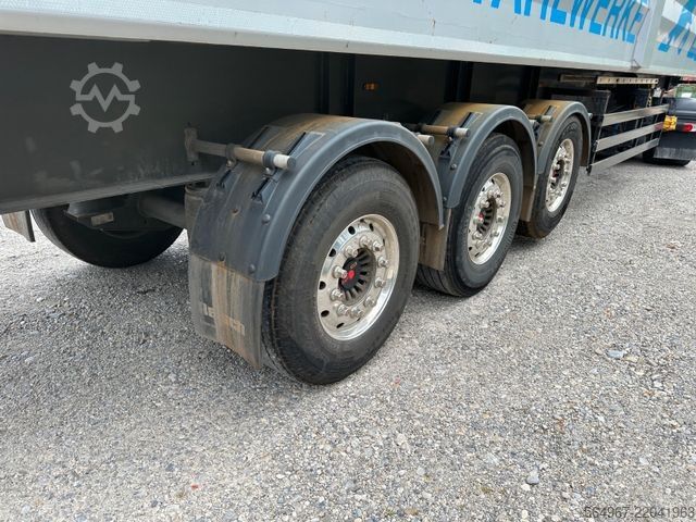 Tipper semitrailer REISCH RHKS-3-SG13 Kippmulde 50m3 Schrottmulde Abbruch