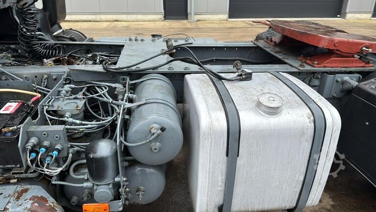 Standard tractor Renault Premium 420 (BOITE MANUELLE / MANUAL GEARBOX)