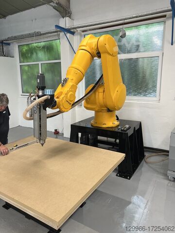 CEAD extruder with robot Cead, Stäubli, SinuCraft Cead E25, TX200, SinuPrint