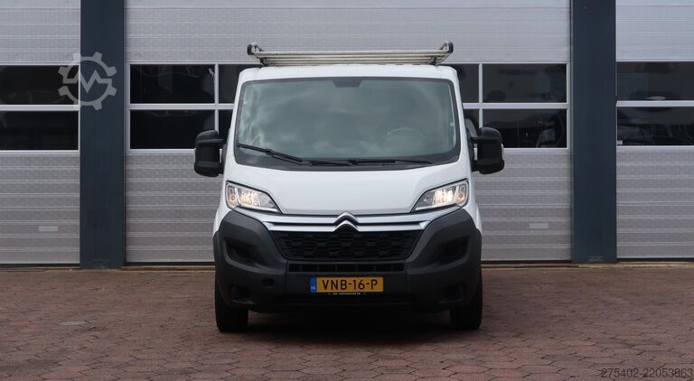 High-roof van Citroen Jumper 30 2.2 BlueHDi 140 L2H1 Club IMPERIAAL/ ...