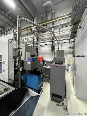 Universal machining center DMG MORI DMU 125 FD
