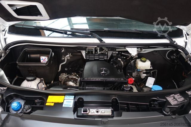 Refrigerator body van MERCEDES-BENZ Sprinter Tiefkühler -25 C°RWD 317 Tüv Neu Klima