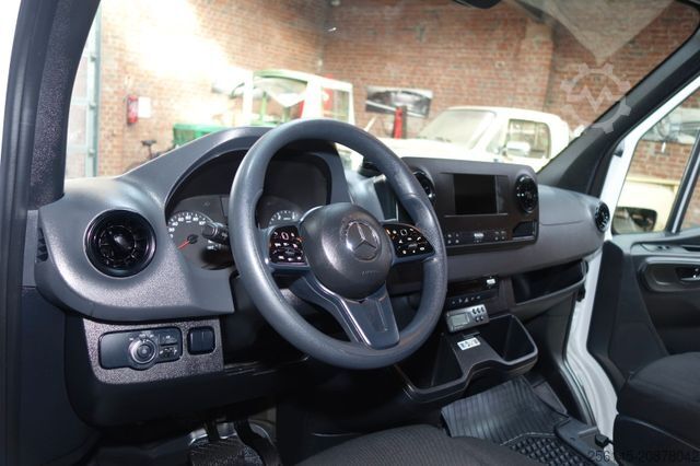 Refrigerator body van MERCEDES-BENZ Sprinter Tiefkühler -25 C°RWD 317 Tüv Neu Klima