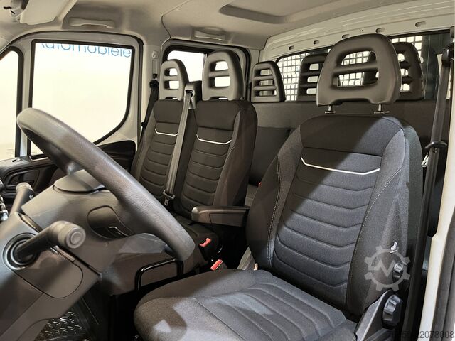 Pritschenwagen Doppelkabine Iveco Daily 35S16 2.3 375 DC 7 pers. Open Laadbak / E...