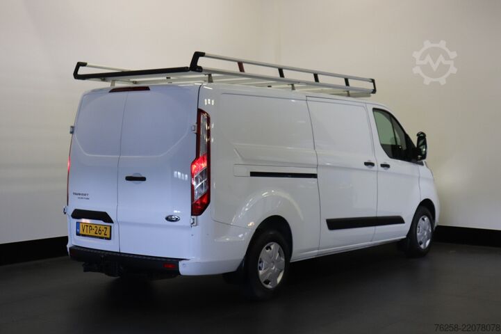 Delivery van Ford Transit Custom 2.0 TDCI 130PK L2 EURO 6 - Airco...