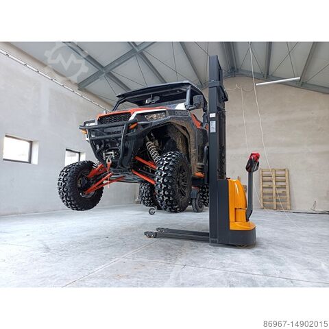 Electric mast truck CORMAK Q15E35