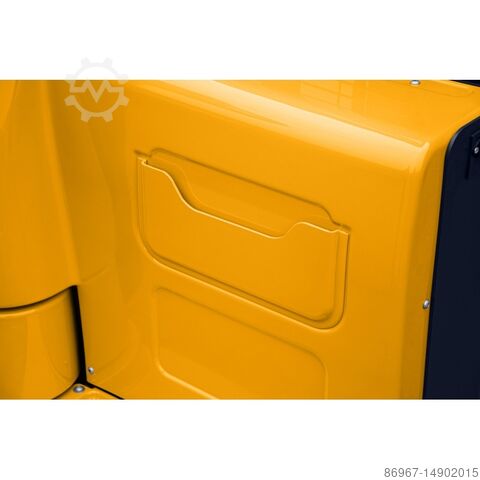 Electric mast truck CORMAK Q15E35