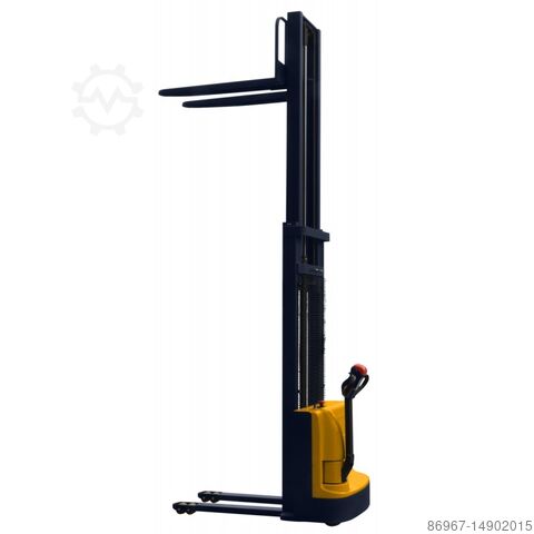 Electric mast truck CORMAK Q15E35