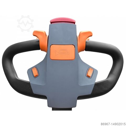 Electric mast truck CORMAK Q15E35