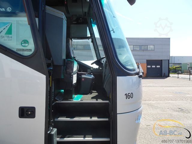 Reisebus BOVA Futura FHD127 - 48 Sitze EURO 5